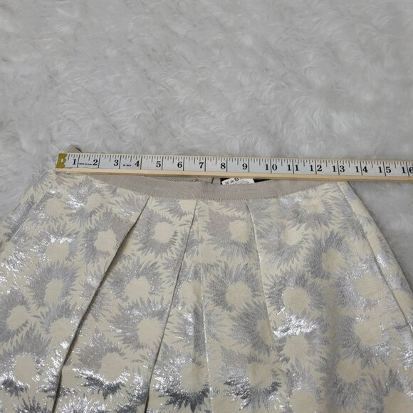 MaxMara Weekend Orche Jacquard Metallic Pleated Mini Skirt 4 - Picture 6 of 9
